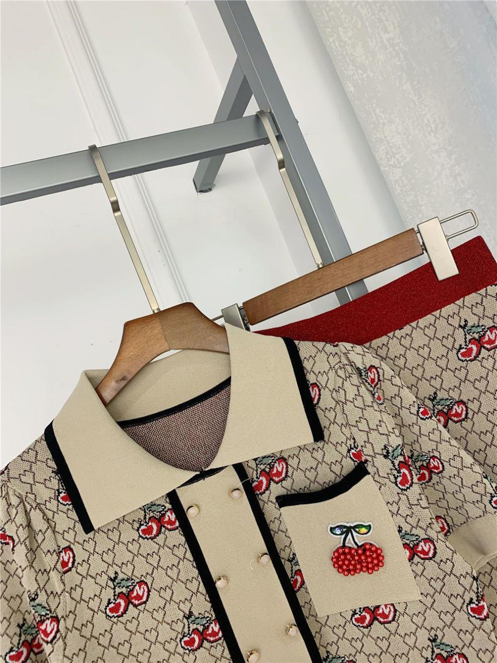 Cherry Embroidery Suit Small Ice Silk Short-sleeved Top Women