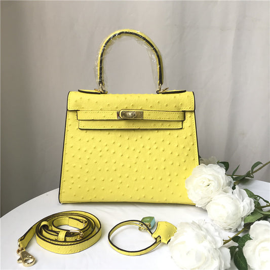 All-match texture messenger bag