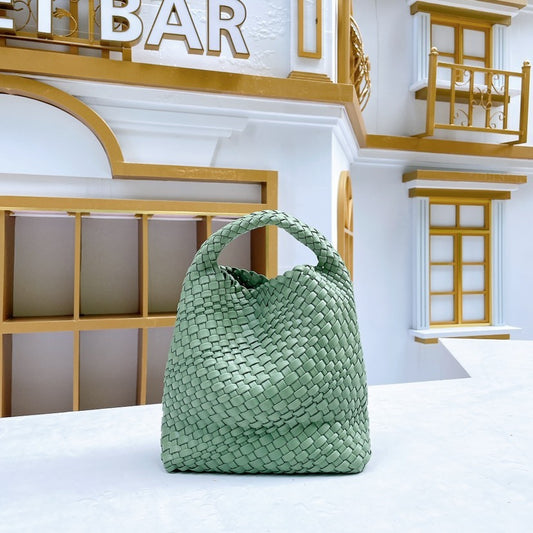 Woven Large Capacity Versatile Tote Shoulder Bag