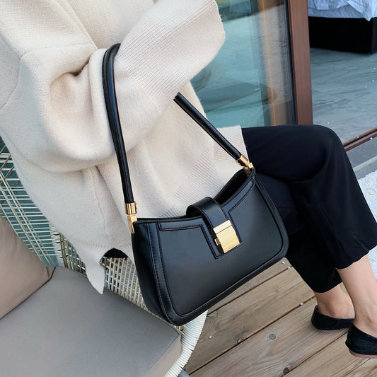 Solid color one shoulder diagonal bag