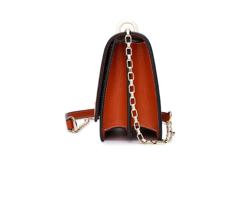 Chain shoulder bag head layer