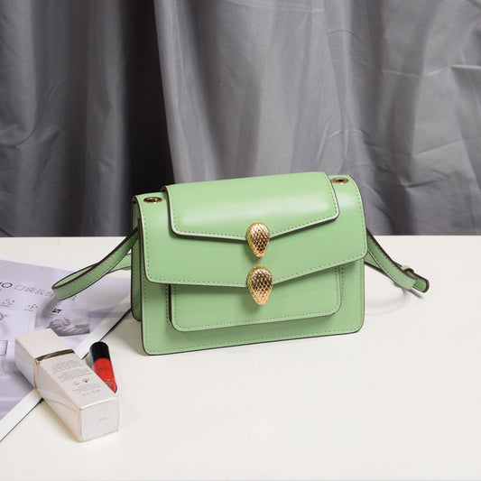 Double snake head bag with chain