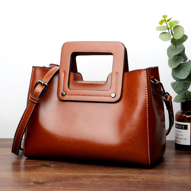 Ladies Portable Messenger One-Shoulder Oil Wax Cowhide Bag