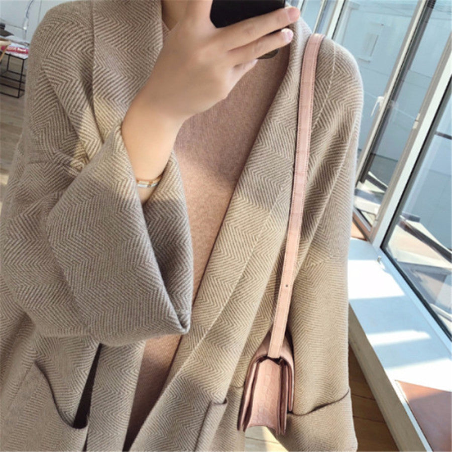 Mid-length loose cardigan sweater