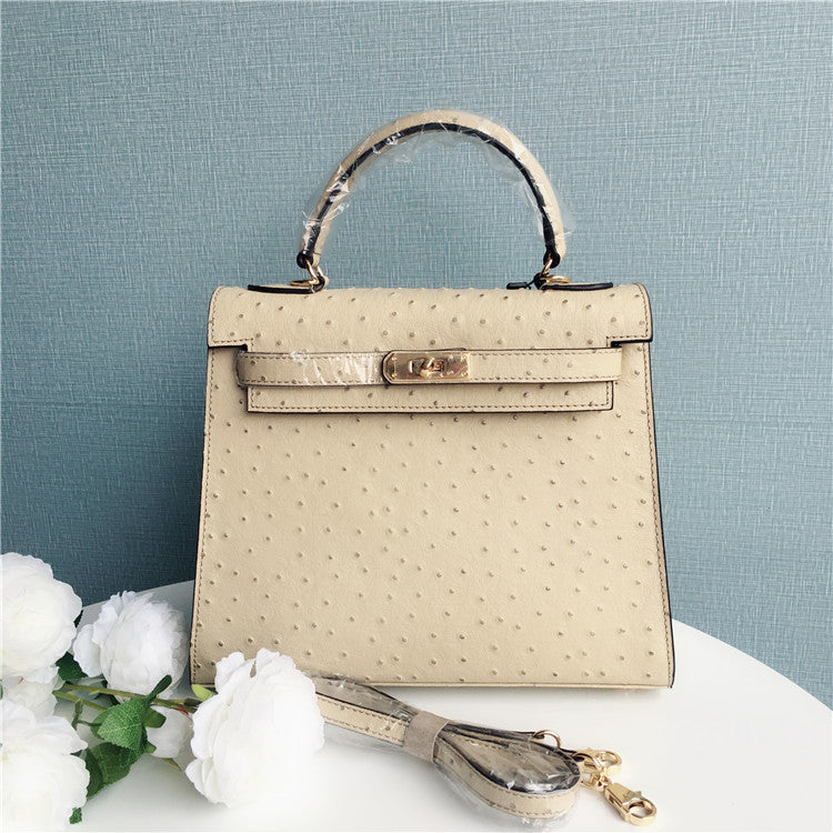 All-match texture messenger bag