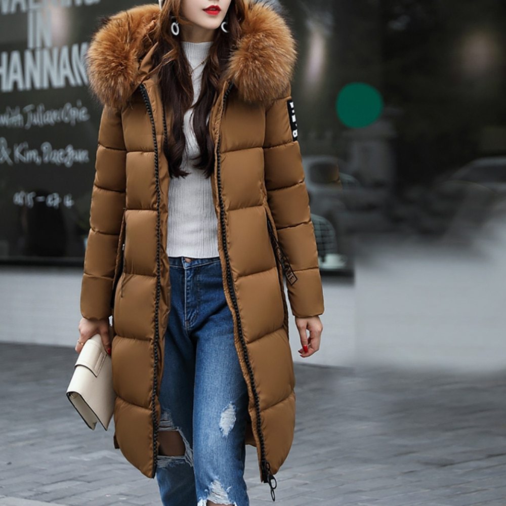 Large fur collar mid-length coat