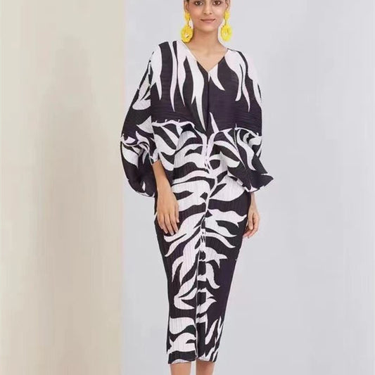 Pleated Fashion Printed Batwing Sleeve Dress