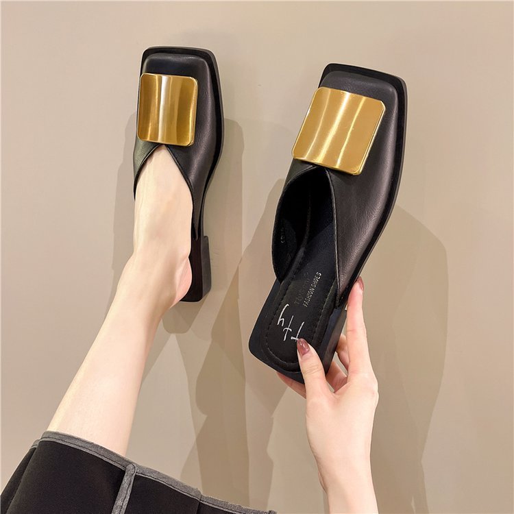 Women's Fashion Versatile Patent Leather Chunky High Heel Sandals