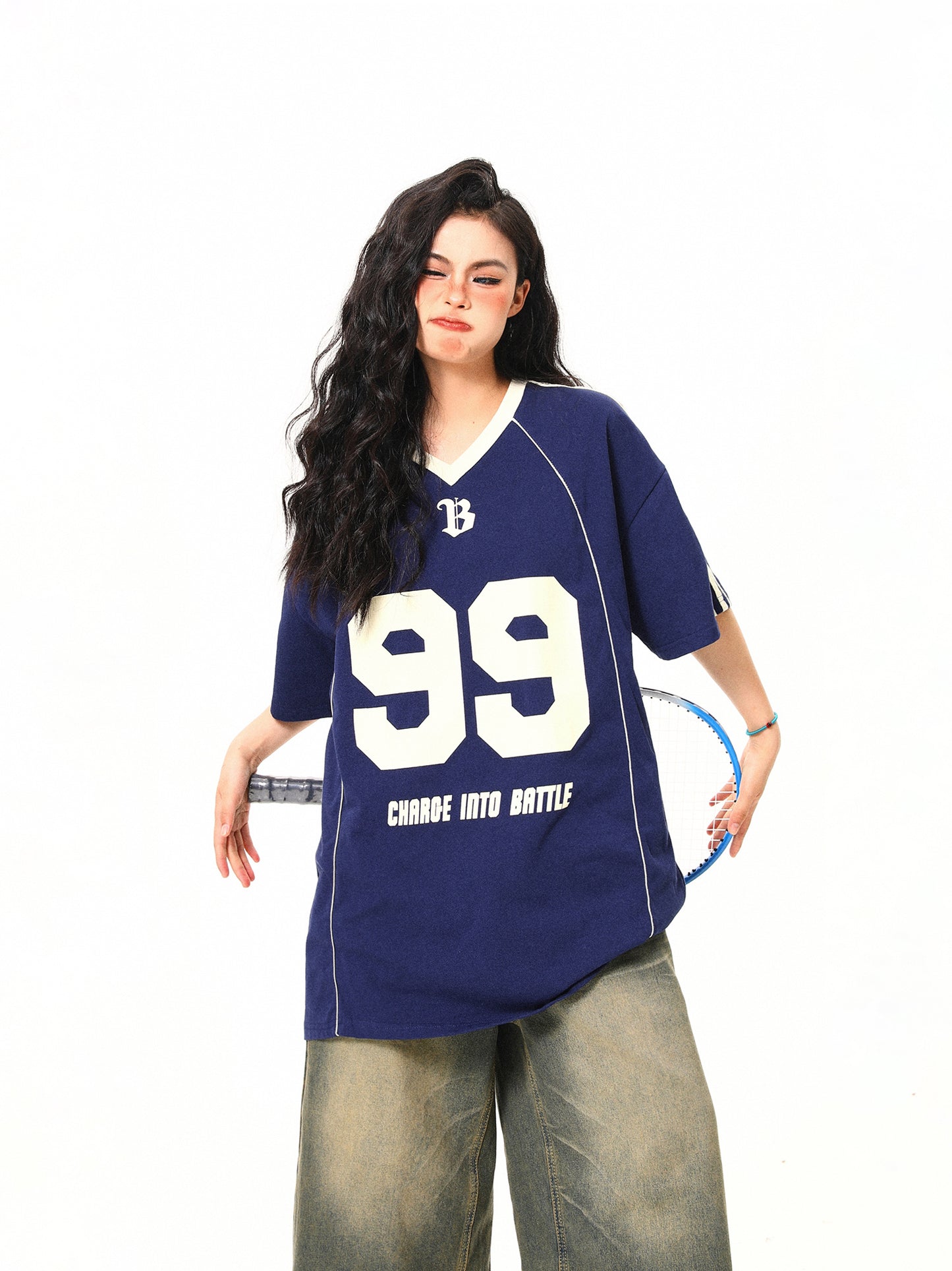 Retro V-neck Jersey Sports Style Short Sleeve T-shirt