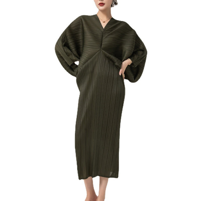 Batwing Sleeve V-neck Temperament Slimming Commuting Long Dress