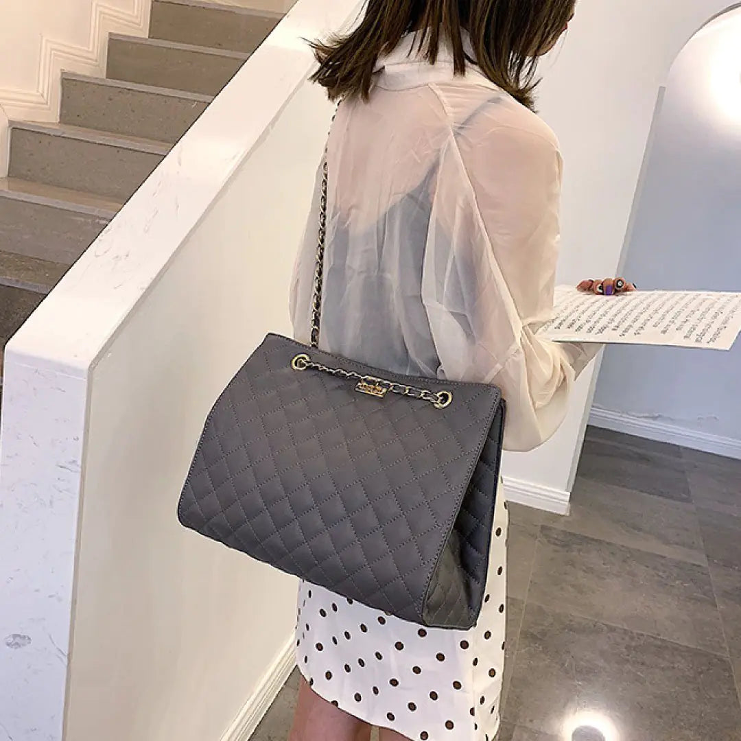 Quilted Shoulder Bag