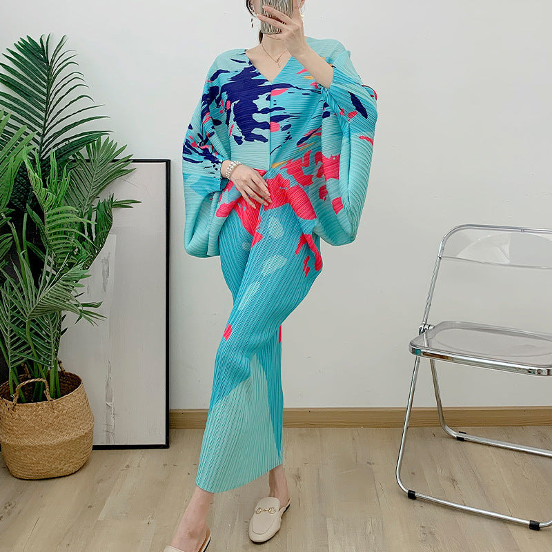 Elegant Printed Pleated V-neck Batwing Sleeve Dress